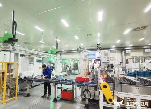 移 起向新 點亮湖北 智 造 產(chǎn)線上 云端